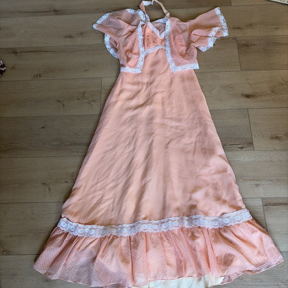 The Unbranded Brand Dresses & Skirts - Vtg Peach Polka Dot Prairie Dress White Lace Capelet 70s Bohemian Peasant Maxi